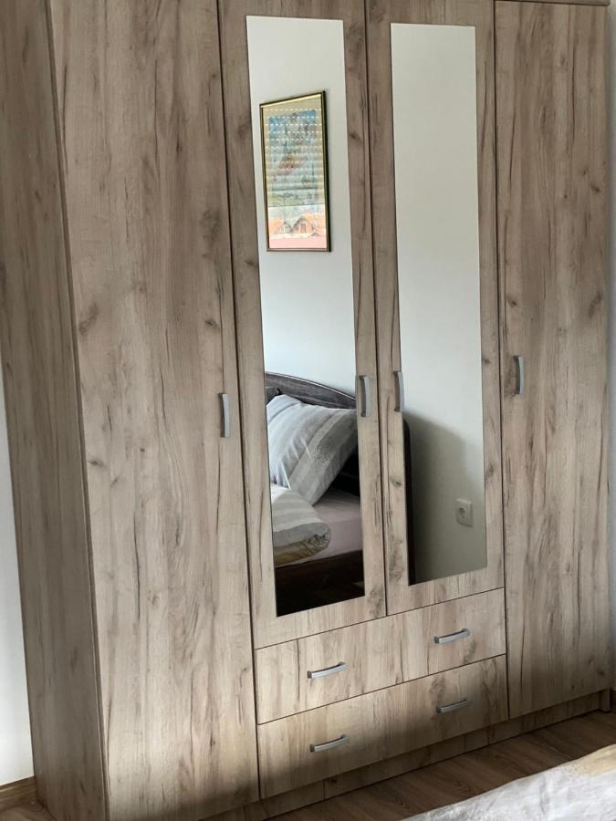 Apartmani Milic Banja Koviljača Buitenkant foto
